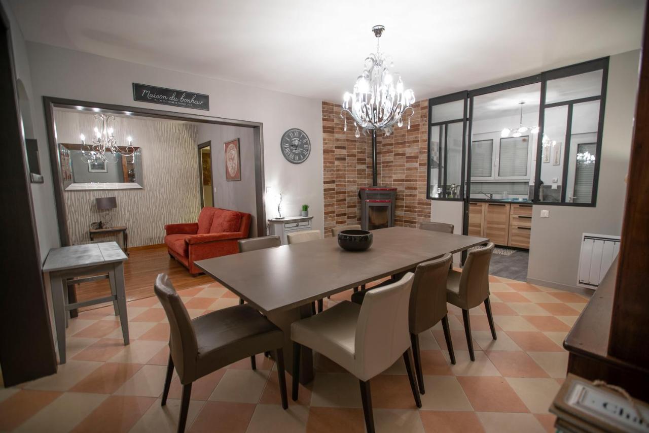 Chambre Jungle Dans Maison D'Hote "Le Petit Clouet"- โรเชอร์กอร์บง ภายนอก รูปภาพ